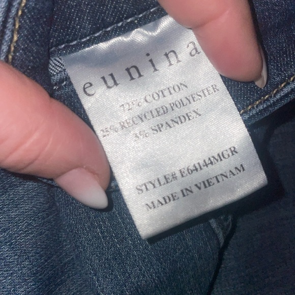 Like new designer jeans - Picture 5 of 5